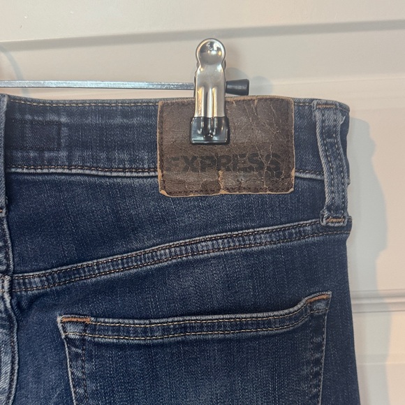 Express Indigo and Medium Blue Denim - Picture 4 of 5